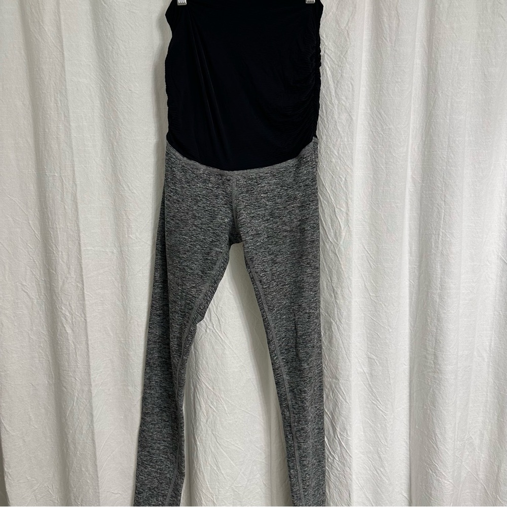 Beyond The Bump By Beyond Yoga Gray Space Dye Maternity Leggings - Size Small